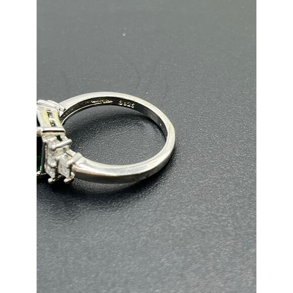 Sterling Silver Rhodium Plated Emerald Cut Green CZ Stone Baguette Side CZ 8.25 - Picture 5 of 11